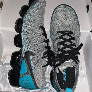 Nike Air Vapormax Flynit 2